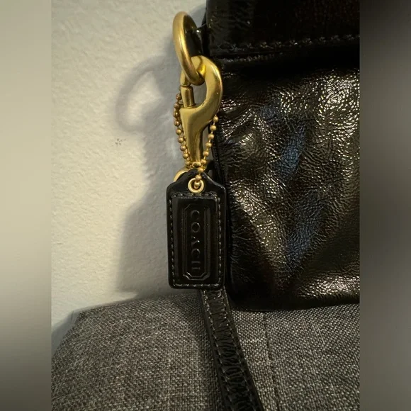 Coach Vintage Patent Leather Clutch Wristlet - Picture 3 of 5